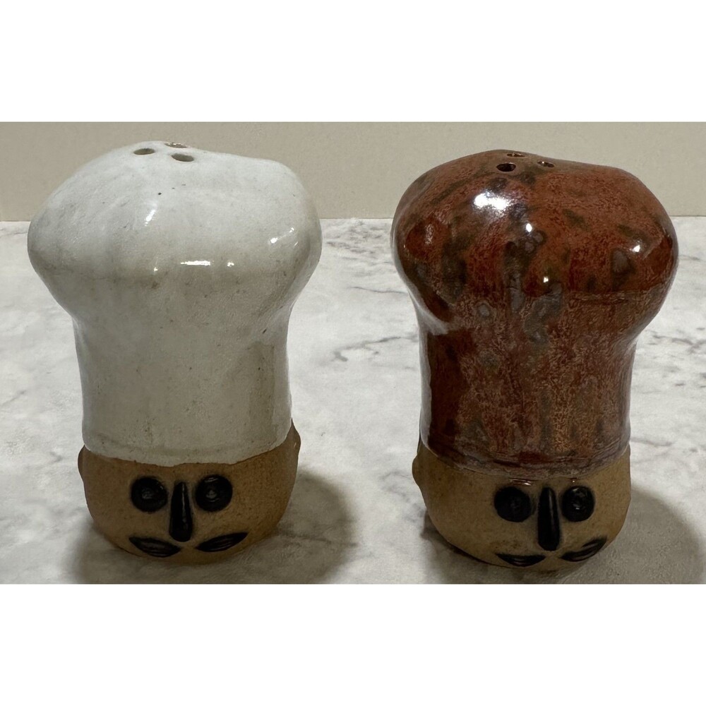 Vintage Takahashi San Francisco Le Chef Salt & Pepper Shakers Set